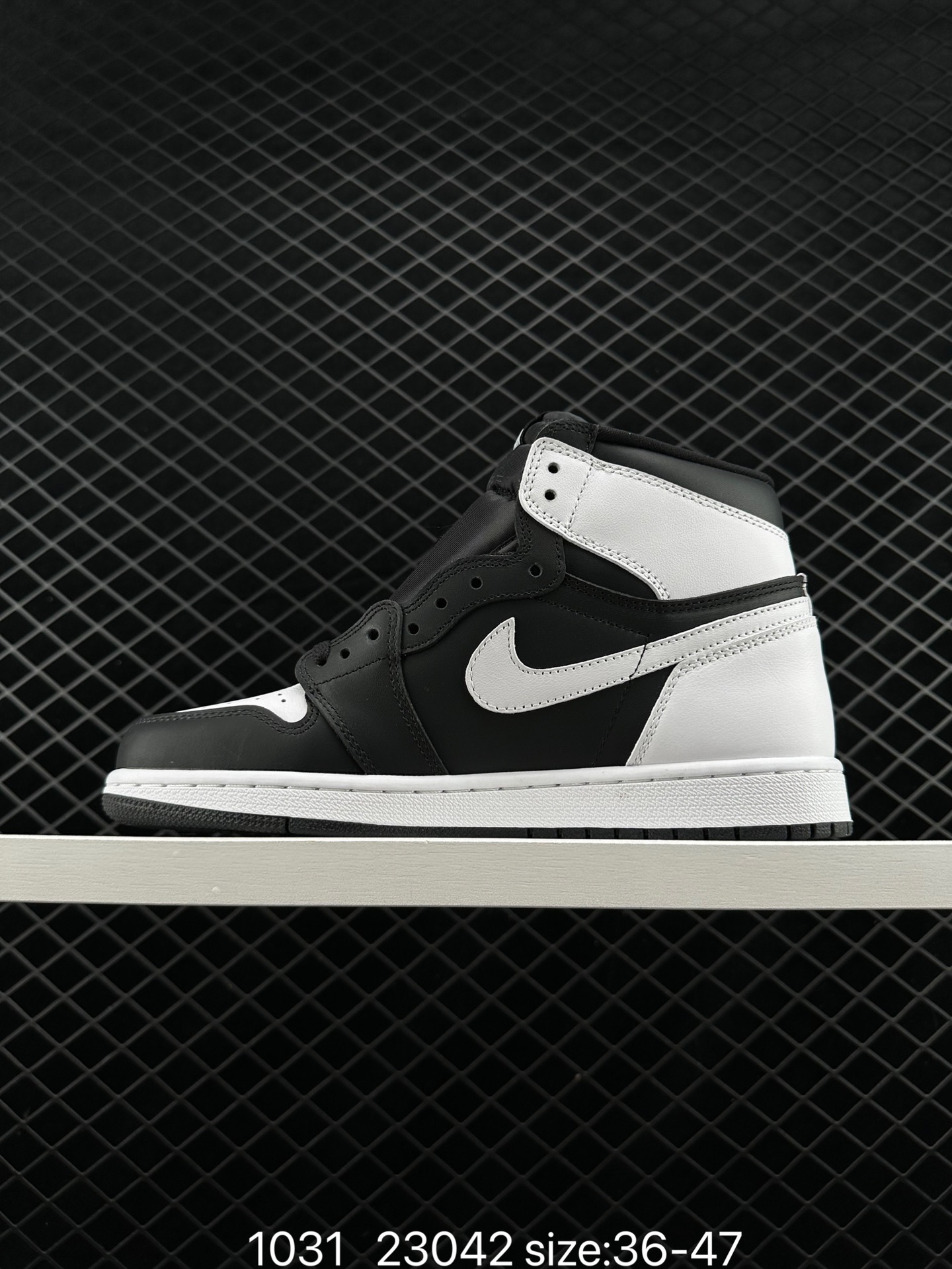 Air Jordan 1 High OG“University Blue”